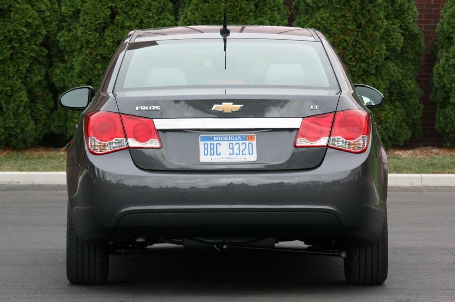  Chevrolet Cruze 1LT 2011 года  (фото 5 из 36)